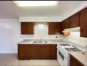430 W Stevens Dr, Unit ONE BED in Addison, IL - Foto de edificio - Building Photo