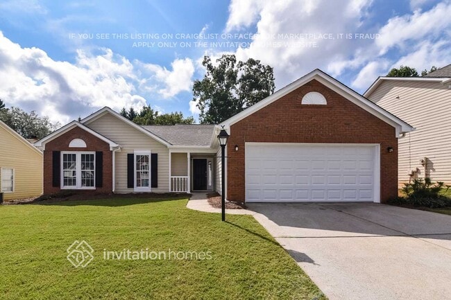 2860 White Blossom Ln in Suwanee, GA - Building Photo - Building Photo