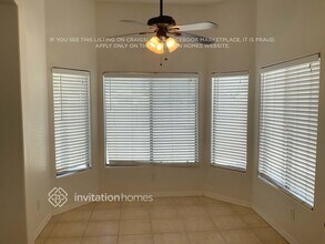 660 S Lawson Dr in Apache Junction, AZ - Foto de edificio - Building Photo