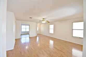 2100 Killians Way in Cedar Park, TX - Building Photo - Building Photo