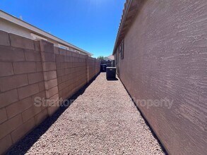 3432 E Russell St in Mesa, AZ - Building Photo - Building Photo