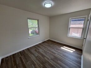 4432 Kentucky St in Gary, IN - Building Photo - Building Photo