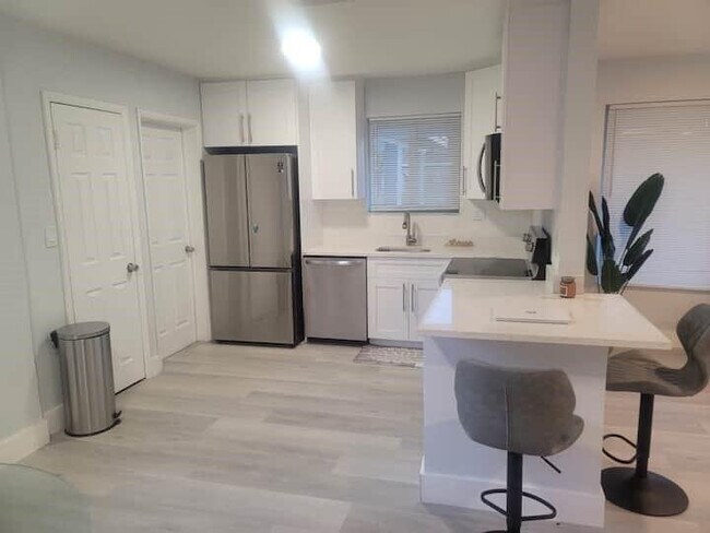 231 SW 29th Ave in Fort Lauderdale, FL - Building Photo - Building Photo