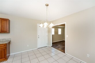 6825 Appomattox Dr in North Port, FL - Building Photo - Building Photo