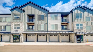 Savanna Nine Mile in Lafayette, CO - Foto de edificio - Building Photo
