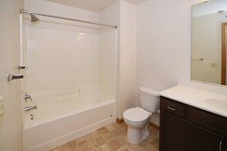 Paraiso Estates in Sauk Rapids, MN - Building Photo - Building Photo