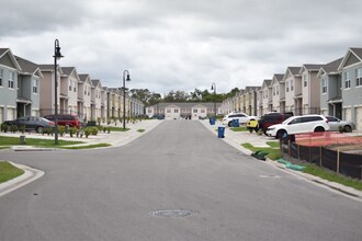 2942 Canary Ave in Davenport, FL - Building Photo - Building Photo