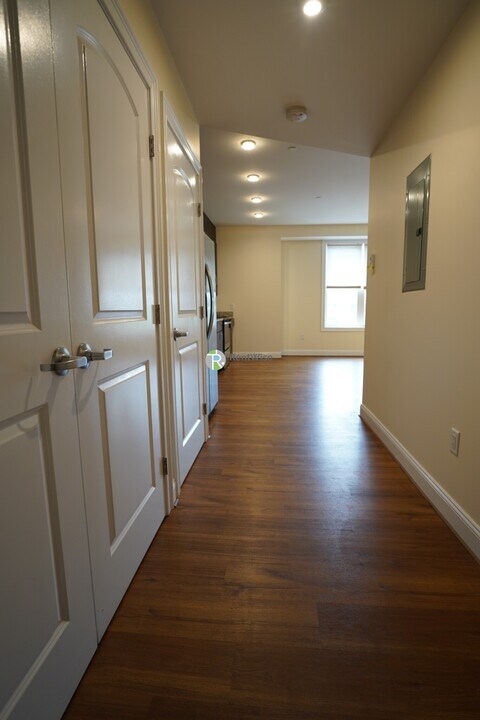 315 Broadway in Somerville, MA - Building Photo