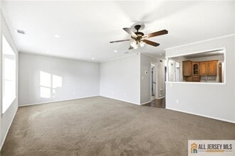 151 Wyndham Pl in Trenton, NJ - Building Photo - Building Photo