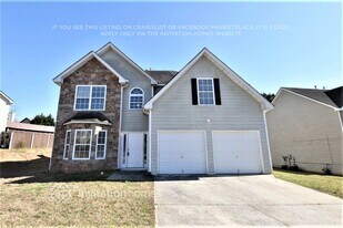 3349 Amhurst Pkwy, Unit 402 in College Park, GA - Building Photo