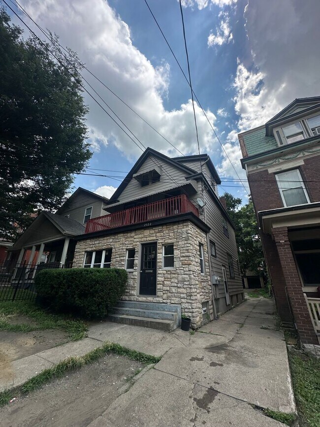 2322 Ravine St