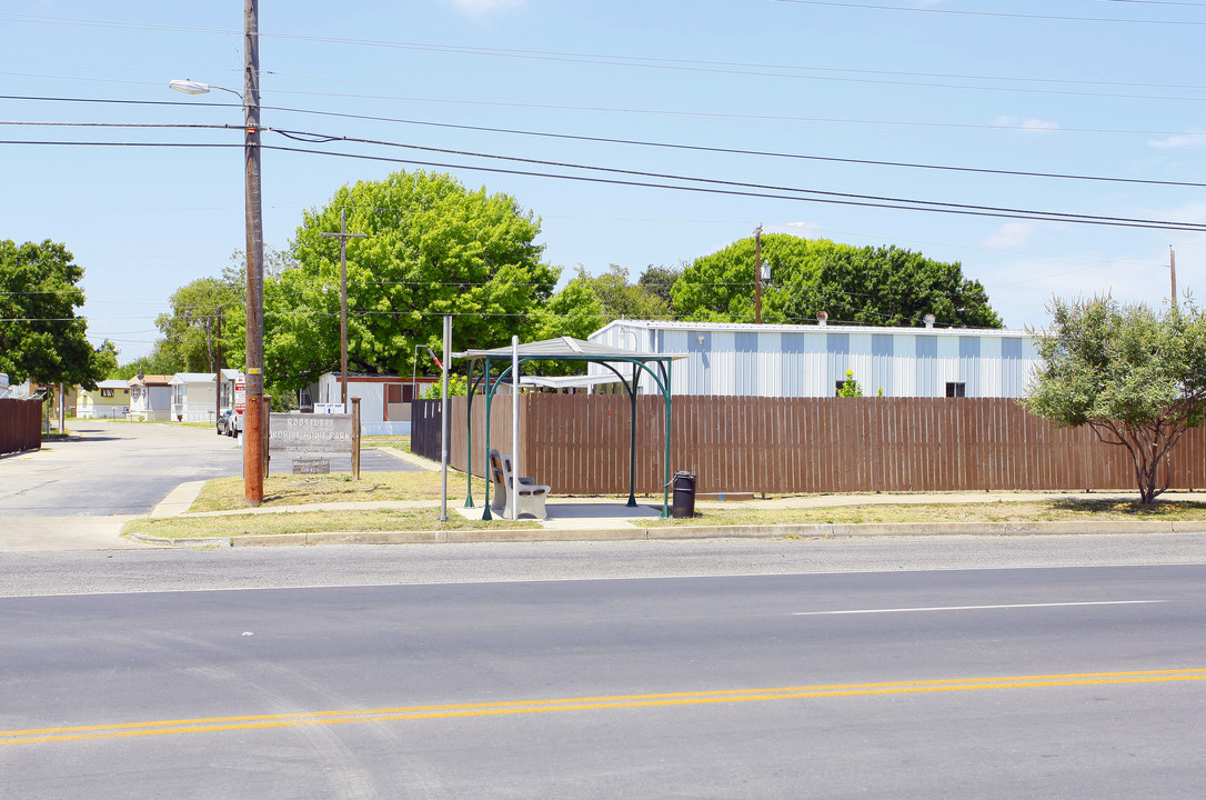 Roosevelt Mobile Home Park in San Antonio, TX - Building Photo