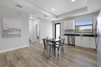 1911 Lorna Ave in Lehigh Acres, FL - Building Photo - Building Photo