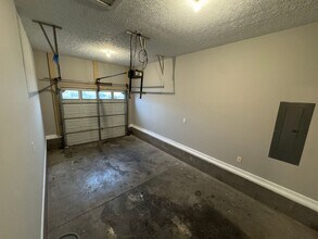 318 Sandy Ct in Bowling Green, KY - Building Photo - Building Photo