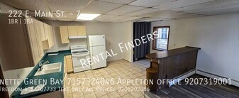 222 E Main St in Chilton, WI - Building Photo