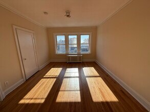 2148 Gunderson Ave in Berwyn, IL - Building Photo - Building Photo