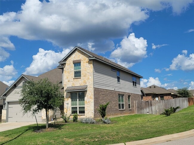 1841 Basin Trl in Brenham, TX - Building Photo - Building Photo