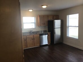 2070 Whispering Wind Ln in Amelia, OH - Building Photo - Building Photo