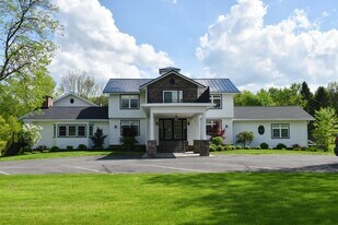 Residences at the Clubhouse in Camillus, NY - Building Photo