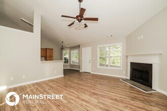 87 Oconnor Dr in Dallas, GA - Foto de edificio - Building Photo