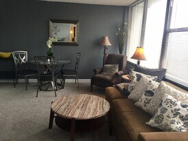 450 West 7th Street, Unit 410 in Tulsa, OK - Building Photo