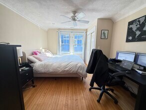 5 Mapleton St, Unit 2 in Boston, MA - Foto de edificio - Building Photo