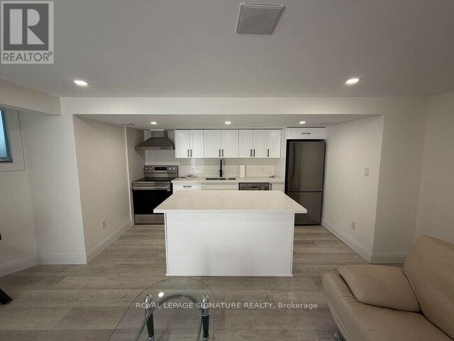 property at 7094 Drumcashel Ct