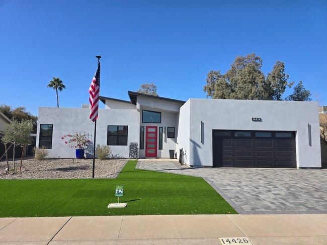 property at 14426 N 39th Way