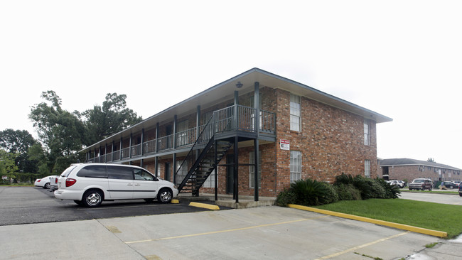 Redwood Apartments in Baton Rouge, LA - Building Photo - Building Photo