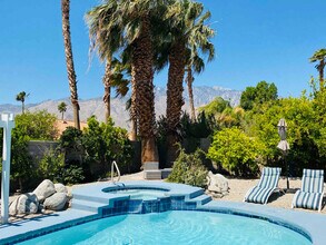 1479 E Francis Dr in Palm Springs, CA - Building Photo - Building Photo
