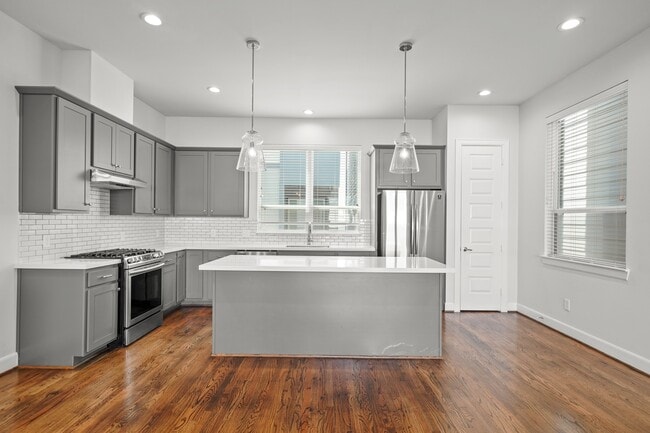 property at 3006 Charline