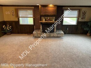 3550 N Graham Rd in Saginaw, MI - Building Photo - Building Photo