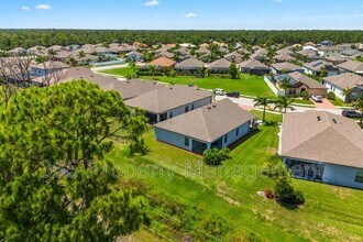 15257 Mille Fiore Blvd in Port Charlotte, FL - Building Photo - Building Photo