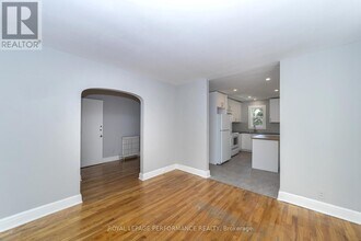 17 Springfield Rd in Ottawa, ON - Building Photo - Building Photo