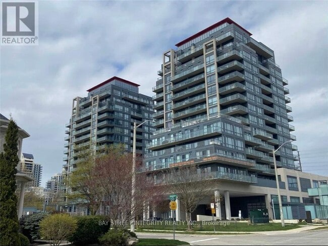 property at 9088 Yonge St