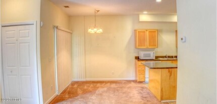 2618 Holmes Dr-Unit -E in Beaufort, SC - Building Photo - Building Photo