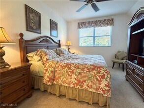 6828 Sterling Greens Dr in Naples, FL - Building Photo - Building Photo