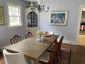 3 Cricket Ln in Norwalk, CT - Foto de edificio - Building Photo