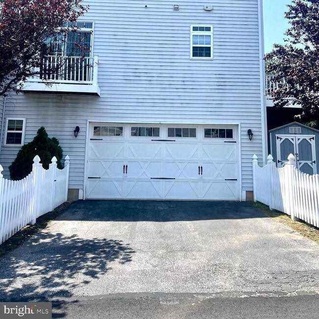 712 Mill St in Bridgeport, PA - Building Photo - Building Photo