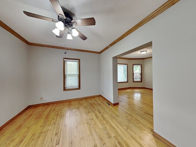 3824 36th Ave S in Minneapolis, MN - Building Photo - Building Photo