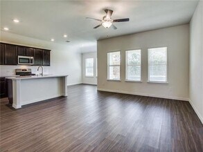 513 Brook View Ct in Anna, TX - Building Photo - Building Photo