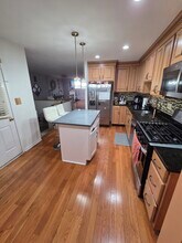 262 Hedgerow Rd in Bridgewater, NJ - Building Photo - Building Photo