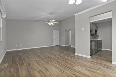 2636 Villa Park Dr in Highland, IL - Building Photo - Building Photo