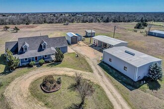 10805 Parsons Rd in Manor, TX - Building Photo - Building Photo