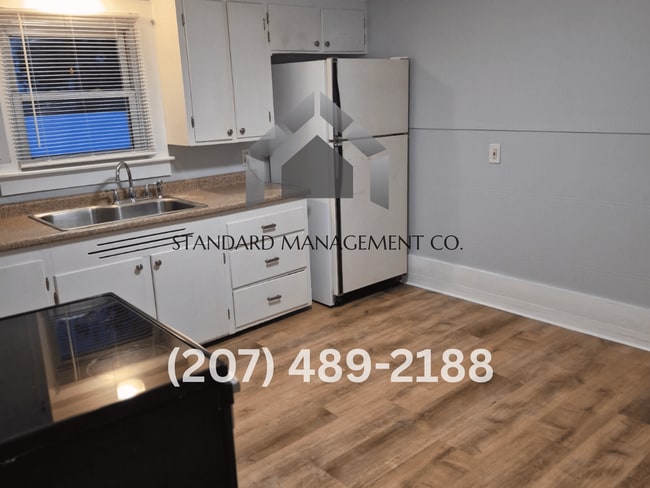 property at 7 Tardiff St