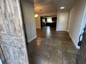 4228 Calavo Dr in La Mesa, CA - Foto de edificio - Building Photo