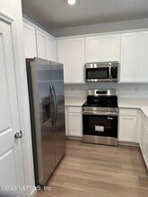 531 Holly Lks Dr in Orange Park, FL - Building Photo - Building Photo