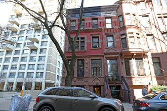 502 East 88th Street in New York, NY - Foto de edificio - Building Photo