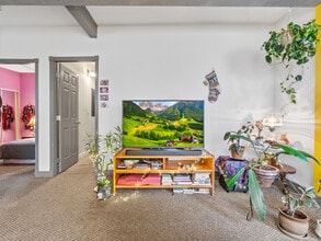 1148 13th Av E in Vancouver, BC - Building Photo - Building Photo