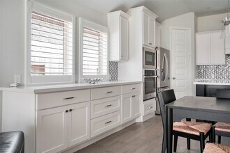 30142 Gold Finch Pl in Fulshear, TX - Foto de edificio - Building Photo